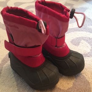 Little kid Columbia snow boots